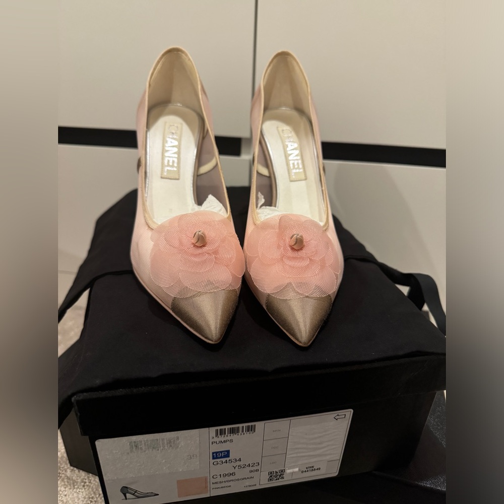 Chanel BNIB camelia mesh sheer pump heels logo size 39 - Picture 5 of 14